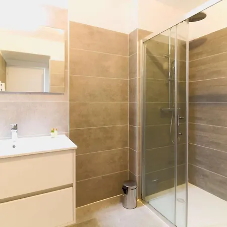 Select' - T2 A Saint-clair Au Lavandou Dans Neuve Avec Piscine - 180sud-b12 Apartment Le Lavandou